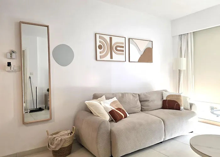 H&o Lighthouse Gold Apartmán Paphos