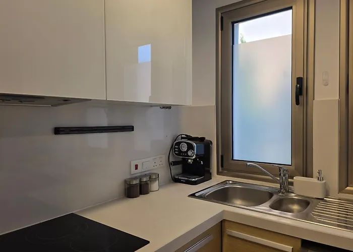 H&o Lighthouse Gold Apartmán Paphos